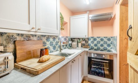2 Bed in Great Broughton 4
