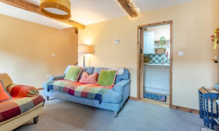 2 Bed in Great Broughton 3