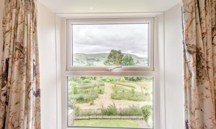 2 Bed in Sedbusk 4