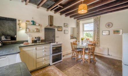 2 Bed in Sedbusk 2