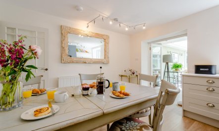 3 Bed in Winchcombe 6