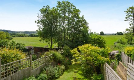 3 Bed in Winchcombe 1