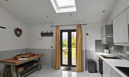 1 Bed in Mynyddislwyn 2
