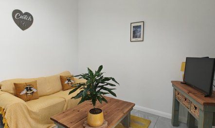 1 Bed in Mynyddislwyn 1