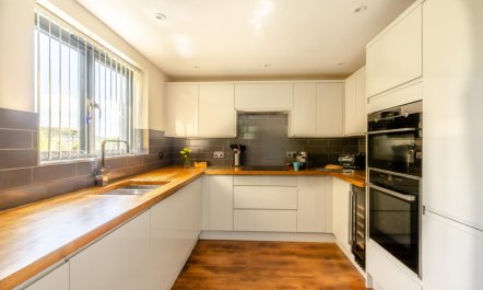3 Bed in Bridport 7