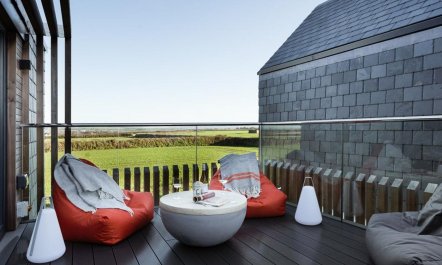 3 Bed in St. Eval 2