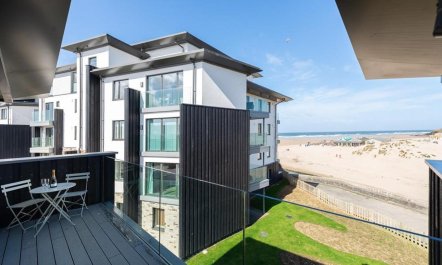 4 Bed in Perranporth 8