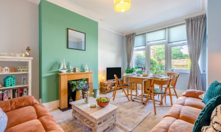 2 Bed in Eastbourne 6