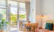 2 Bed in Eastbourne 8