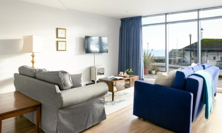 2 Bed in Falmouth 3