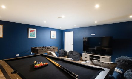 4 Bed in Porth 2