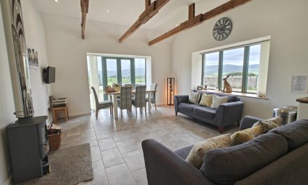 3 Bed in Lumsden 5