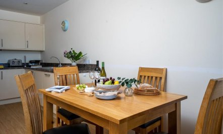 2 Bed in Porth 3