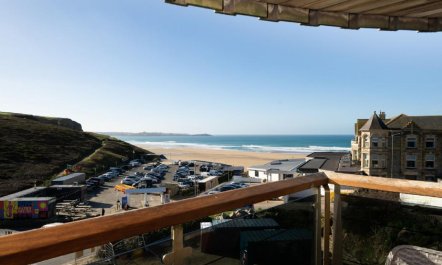 2 Bed in Watergate Bay 9