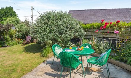 2 Bed in Rhydyclafdy 1