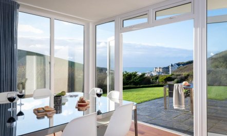 3 Bed in Watergate Bay 1