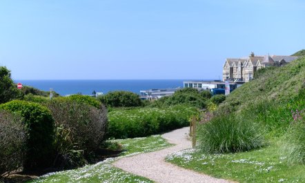 2 Bed in Watergate Bay 4