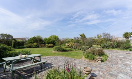4 Bed in Fistral 4