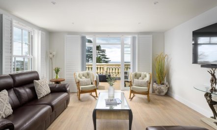 3 Bed in Carlyon Bay 5