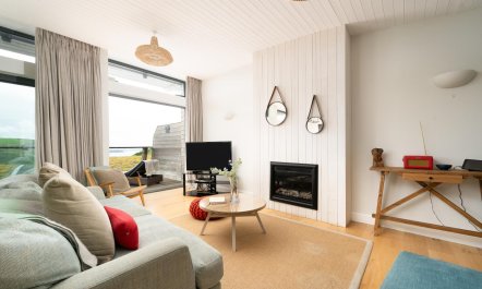 2 Bed in Watergate Bay 3