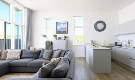 5 Bed in Perranporth 7