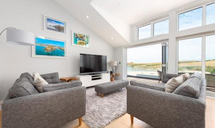 4 Bed in Porth 4
