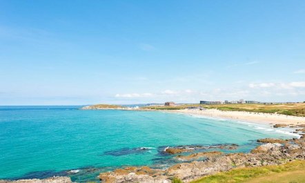 2 Bed in Fistral 1