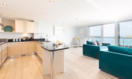 2 Bed in Fistral 9