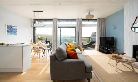 2 Bed in Watergate Bay 6