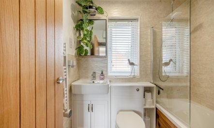 1 Bed in Eccles-on-Sea 4