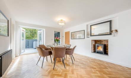 4 Bed in Hampeth 9