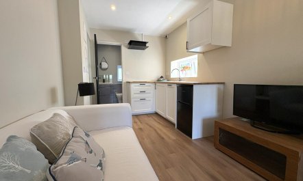 1 Bed in Highcliffe 1