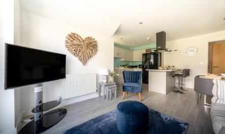 2 Bed in Porth 2