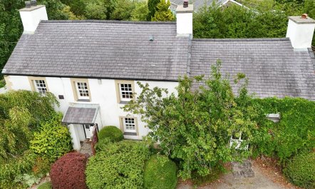2 Bed in Betws Garmon