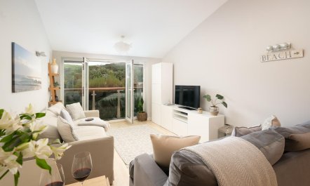 1 Bed in Watergate Bay 3