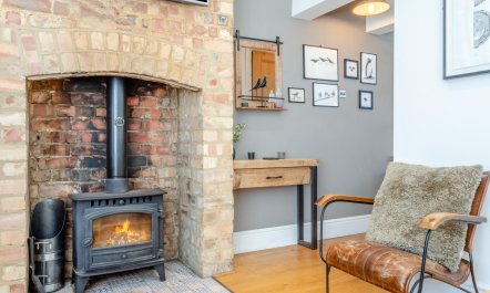 2 Bed in Stamford 5