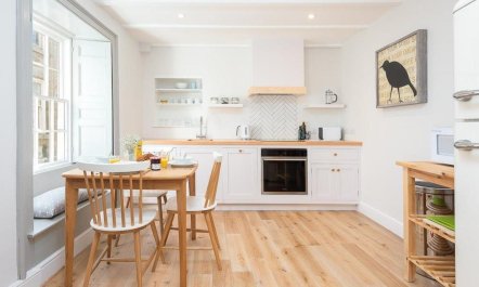 2 Bed in Mousehole 8