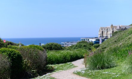 2 Bed in Watergate Bay 9