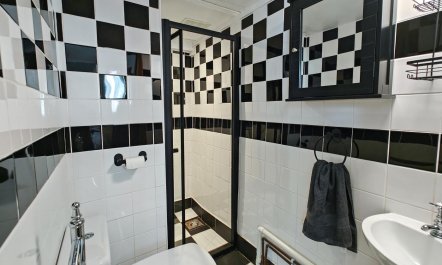 1 Bed in Appledore 5