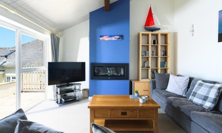 5 Bed in Mawgan Porth 4