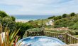 5 Bed in Mawgan Porth 0