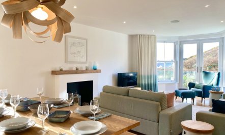 3 Bed in Watergate Bay 5