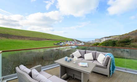 3 Bed in Watergate Bay 3