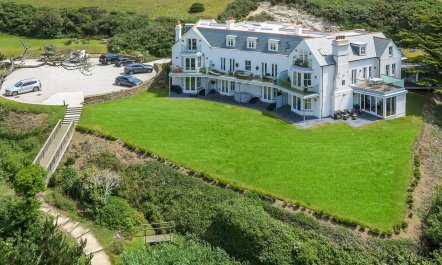 3 Bed in Watergate Bay 4