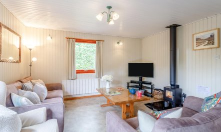 4 Bed in Summerbridge 1