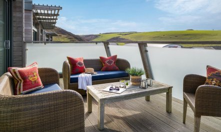4 Bed in Watergate Bay 1