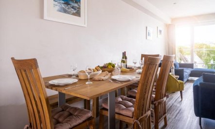 4 Bed in Porth 8