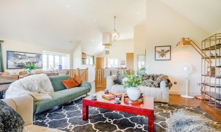 5 Bed in Langham 2