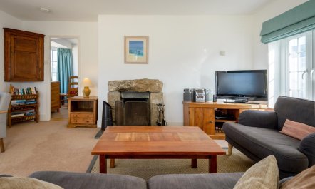 2 Bed in Porth 8