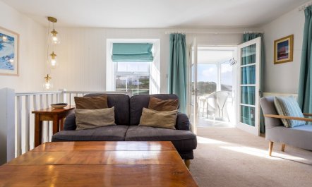 2 Bed in Porth 6